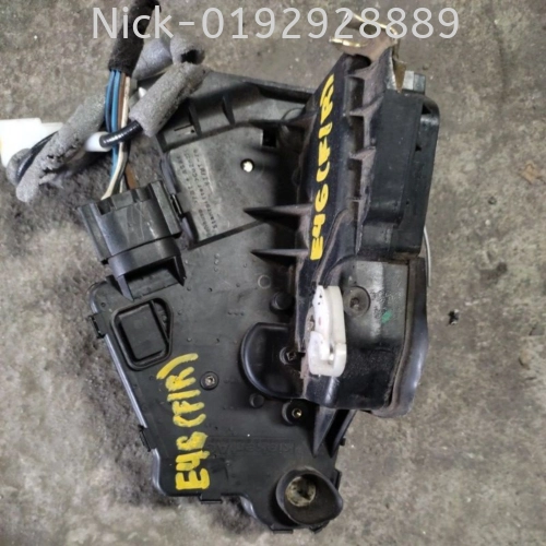 BMW E46 DOORLOCK FRONT RIGHT ( 7 PIN )