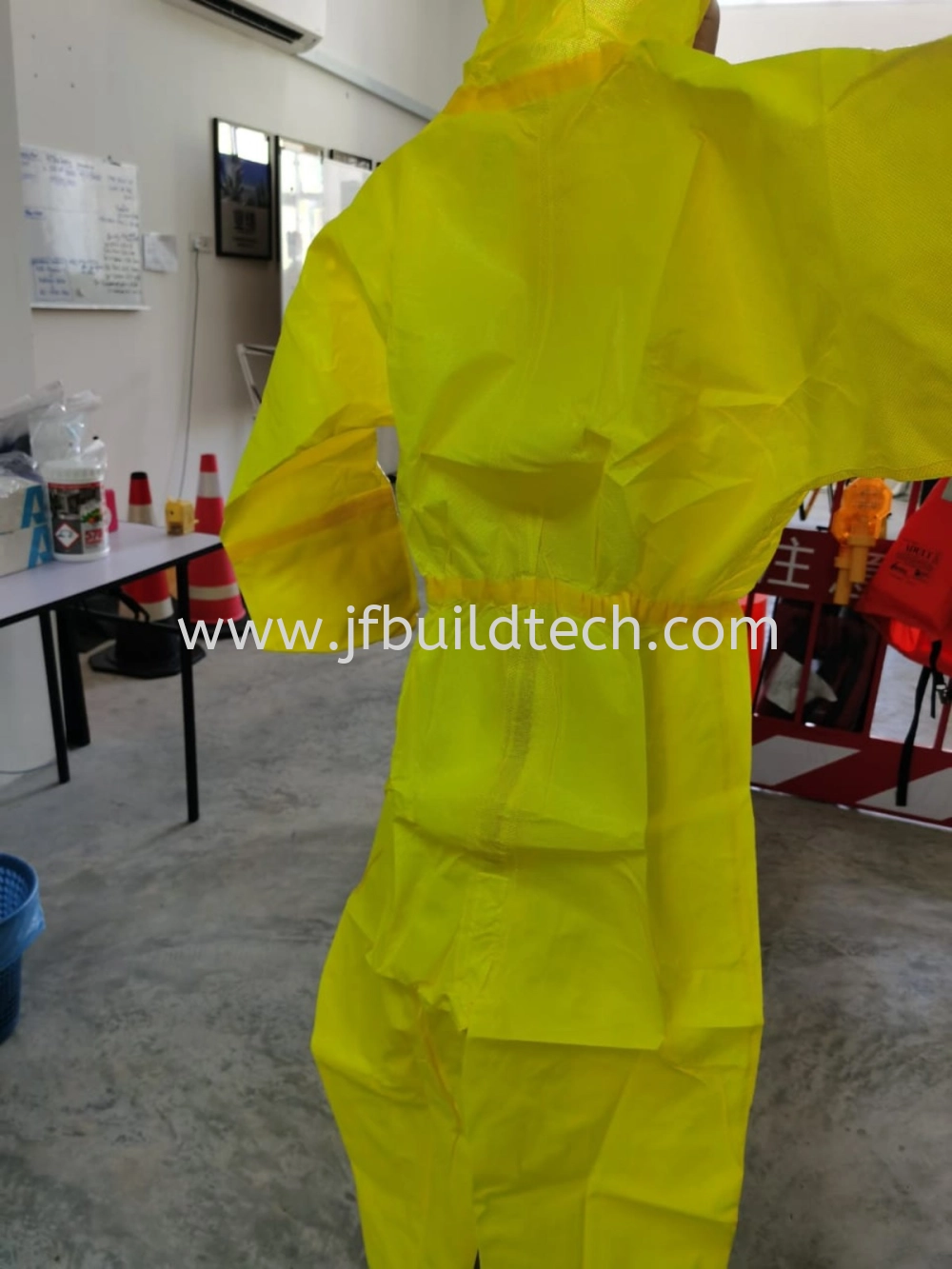 Ansell AlphaTec 3000 Model 111 Coverall,EN14126 certified virus protection disposable protective clothing / PPE