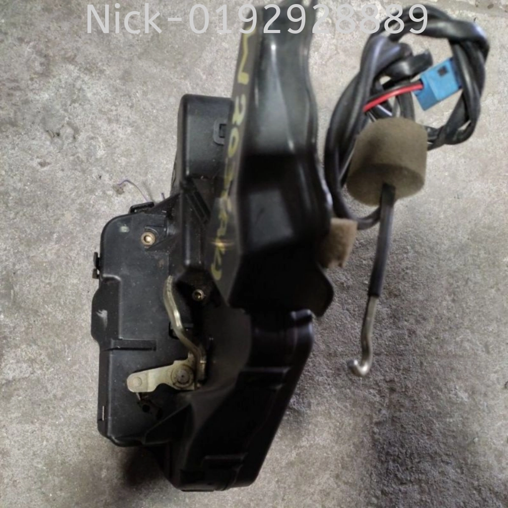 MERCEDES W203 DOORLOCK REAR LEFT ( 2 PIN )