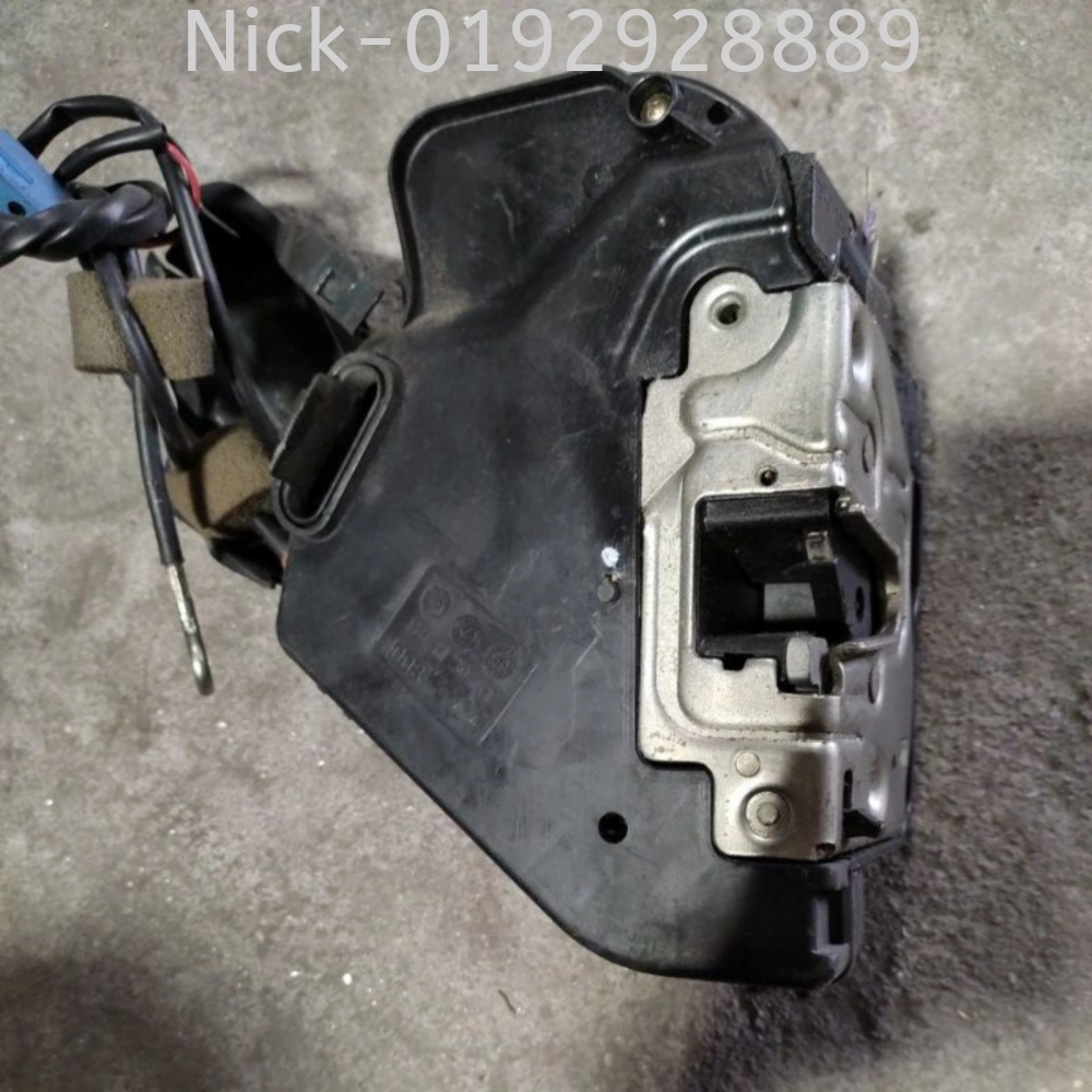 MERCEDES W203 DOORLOCK REAR LEFT ( 2 PIN )