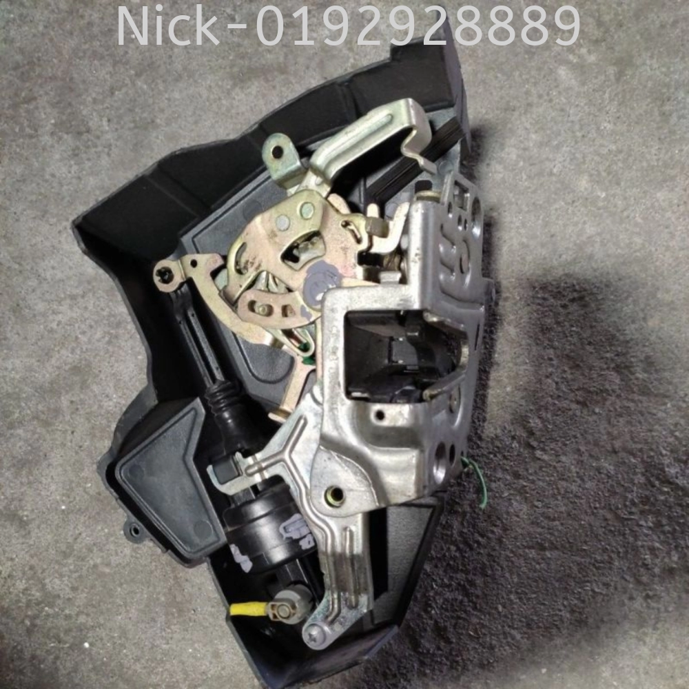 MERCEDES W210 DOORLOCK REAR RIGHT