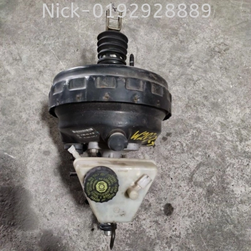 MERCEDES W203 BRAKE SERVO/MASTER CYLINDER USED ( A0054304930 )