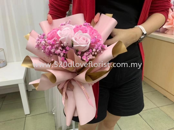  BELOW 100 SUPER DEAL Kuala Lumpur (KL), Malaysia, Selangor, Cheras Supplier, Suppliers, Supply, Supplies | 520 D Love Florist