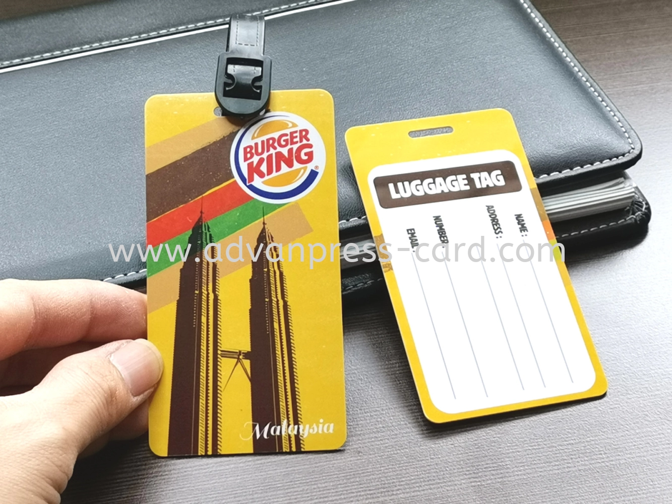 LUGGAGE TAG