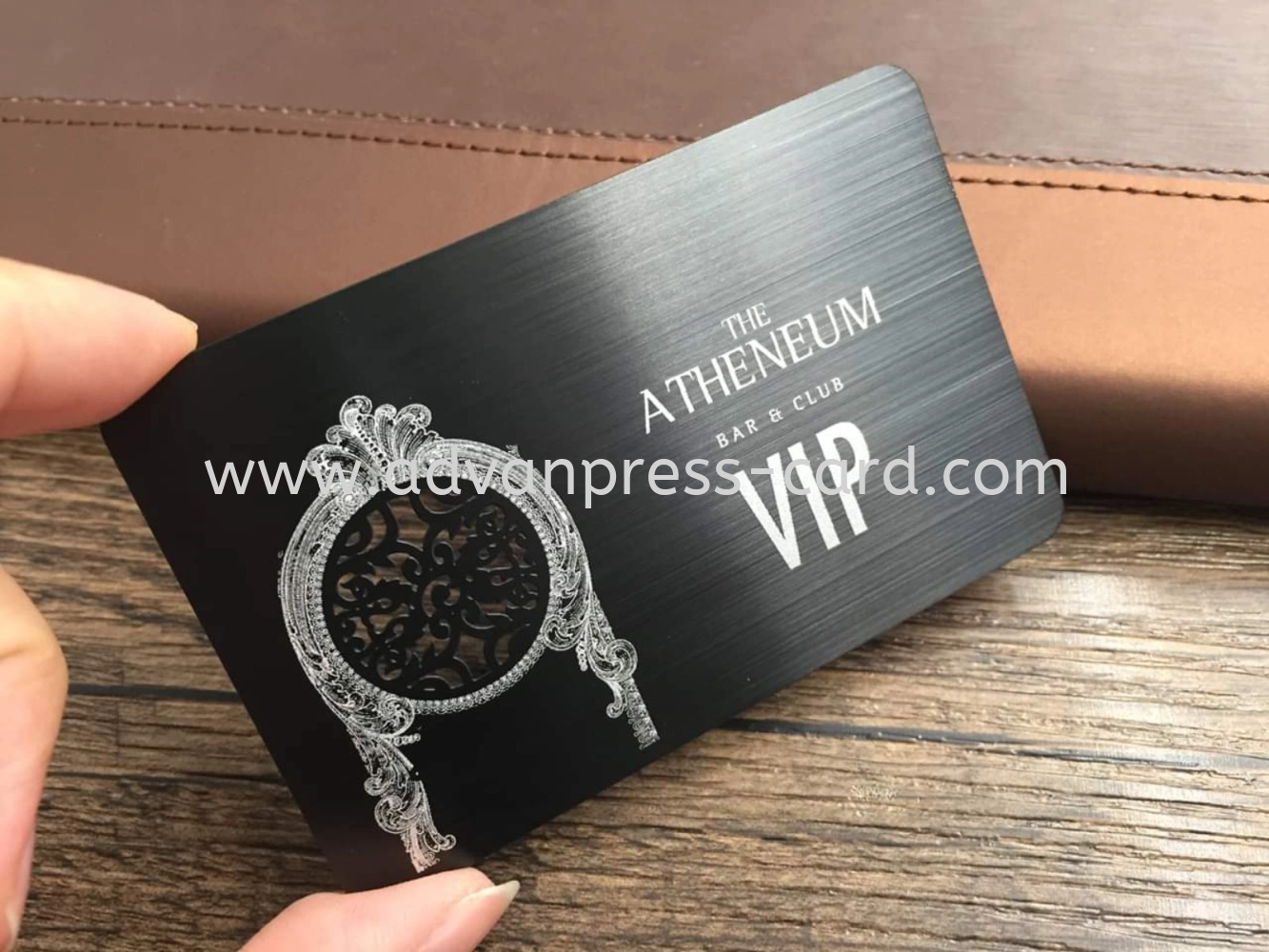 METAL CARD