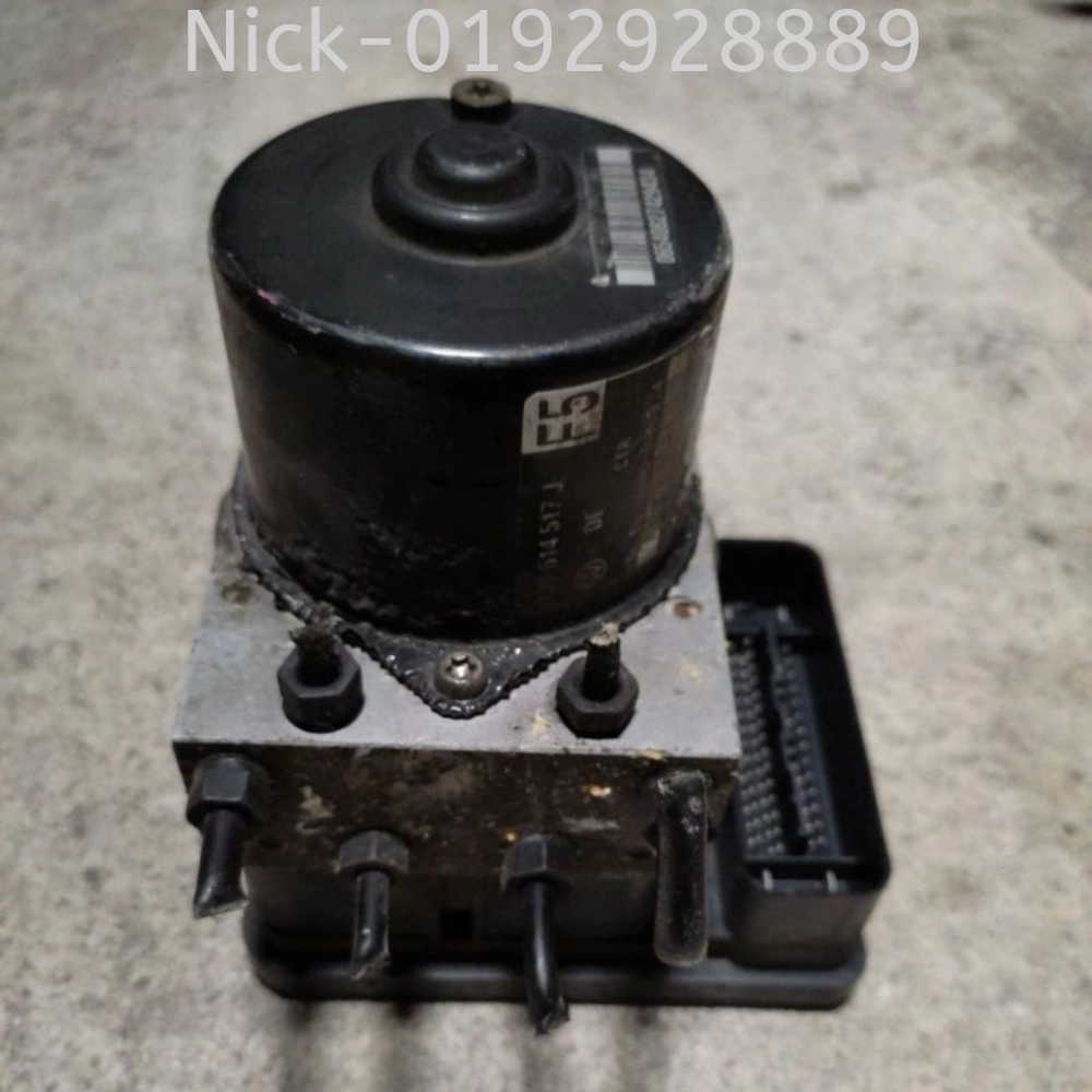 VOLKSWAGEN ABS PUMP *ECU-1CO907379M *MOTO-1JO614517J