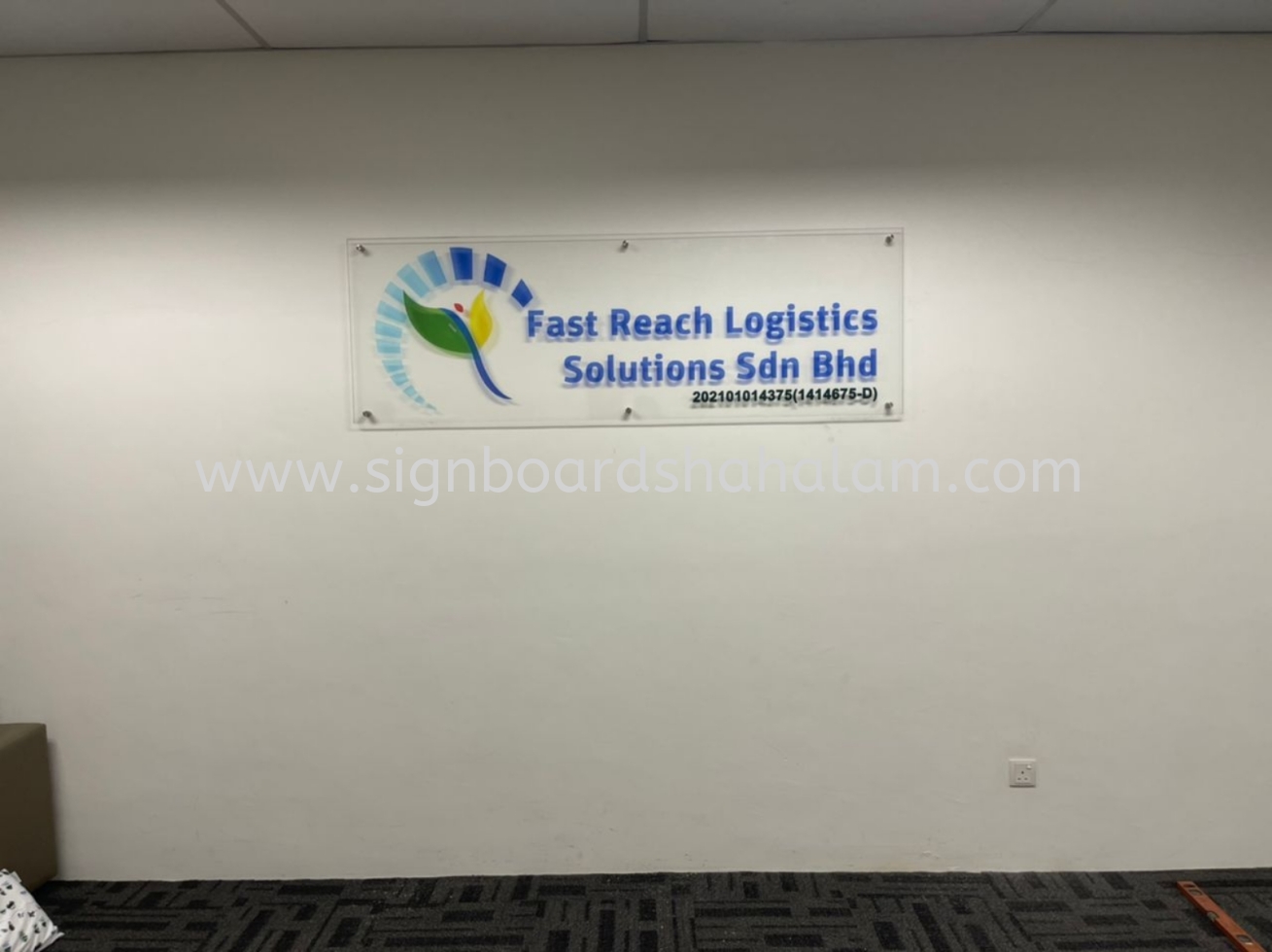 Fast Reach Logistics Shah Alam - Acrylic Poster Frame