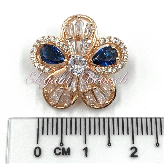 Elegant Brooch 1pc [FREE BOX] Luxury Zirconia Brooch Kerongsang Bahu Brooch Bahu Muslimah Brooch Pin-CZ583