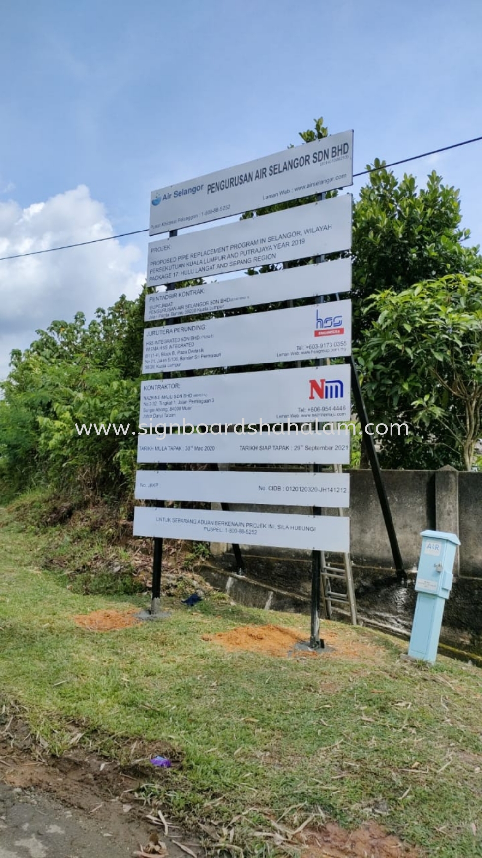 Essential Building Kajang - Project Signage