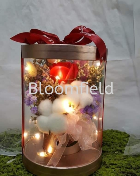 Everlasting Love RM 100.00 Petite & Unique Seremban, Negeri Sembilan, Malaysia Supplier, Suppliers, Supply, Supplies | Bloomfield Florist