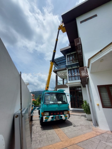 Meru Valley, Ipoh SERVICE & MAINTENANCE CHECKING LEAKING OF SOLAR STORAGE TANK AND PANELS Perak, Malaysia, Ipoh Supplier, Suppliers, Supply, Supplies | Teck Seng Hin Electric Co. Sdn Bhd