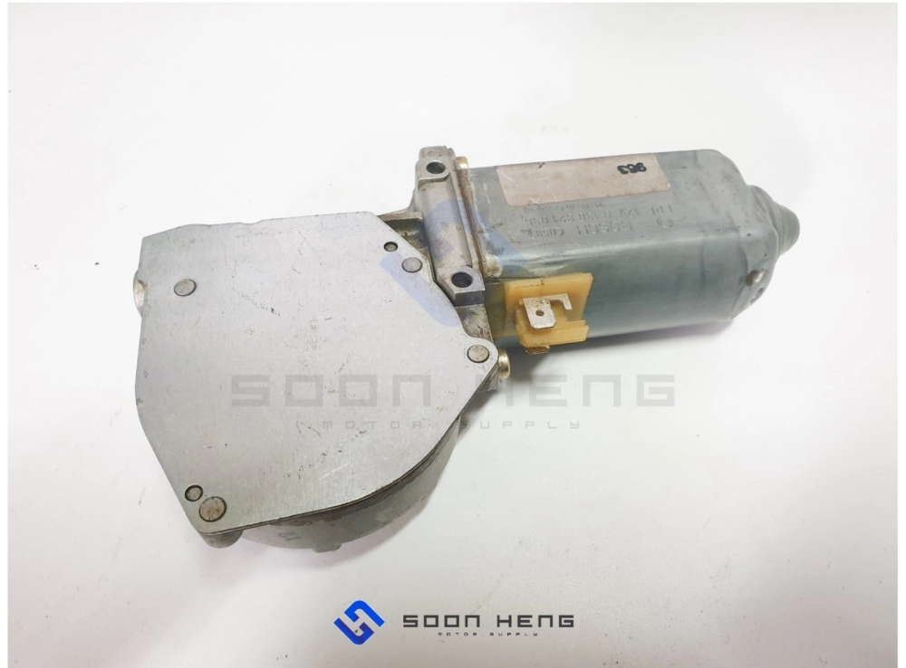 Mercedes-Benz W126 - Rear Right Electric Window Regulator Motor (10 Teeth) (BOSCH)