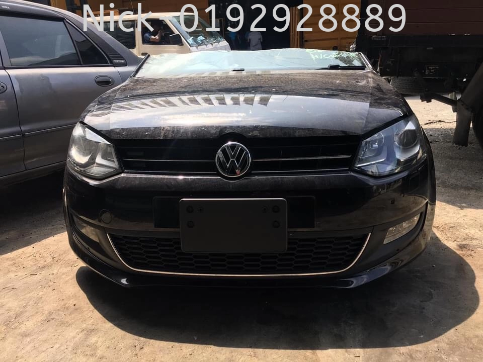 VOLKSWAGEN POLO 1.2 CBZ HALF CUT 