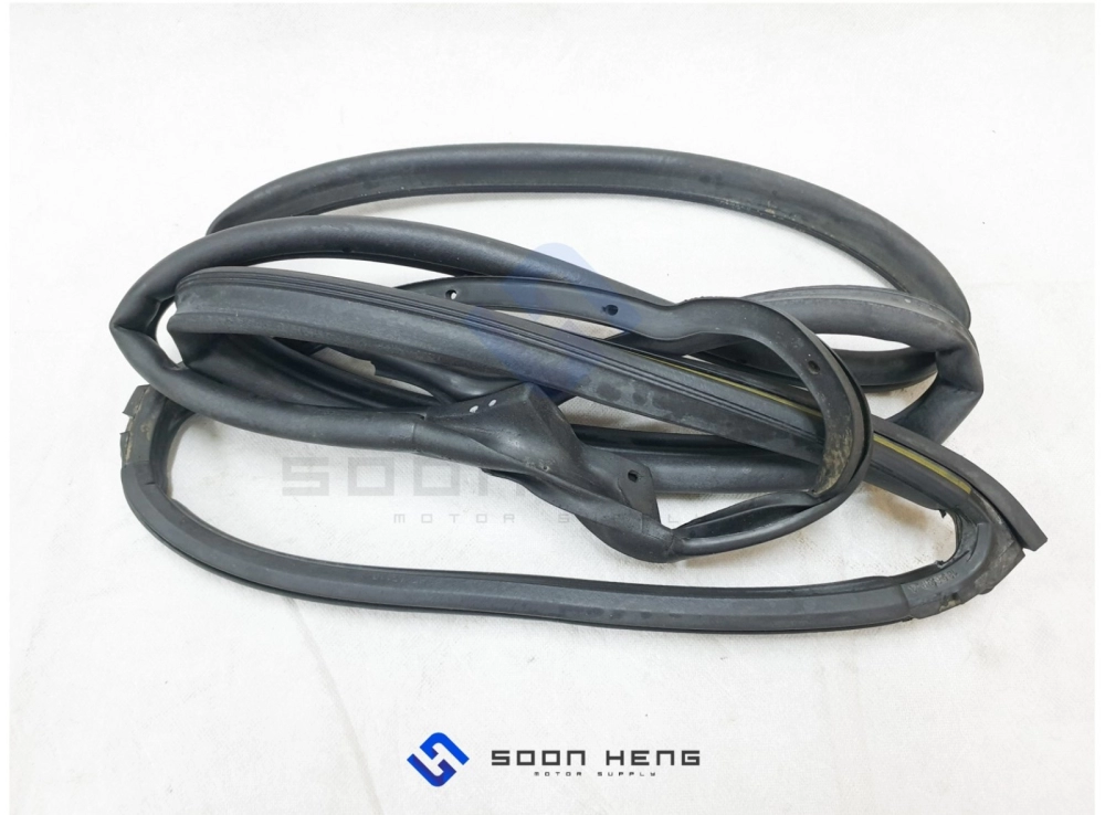 Mercedes-Benz W202 - Rear Right Door Rubber Seal/ Weatherstrip (Original MB)