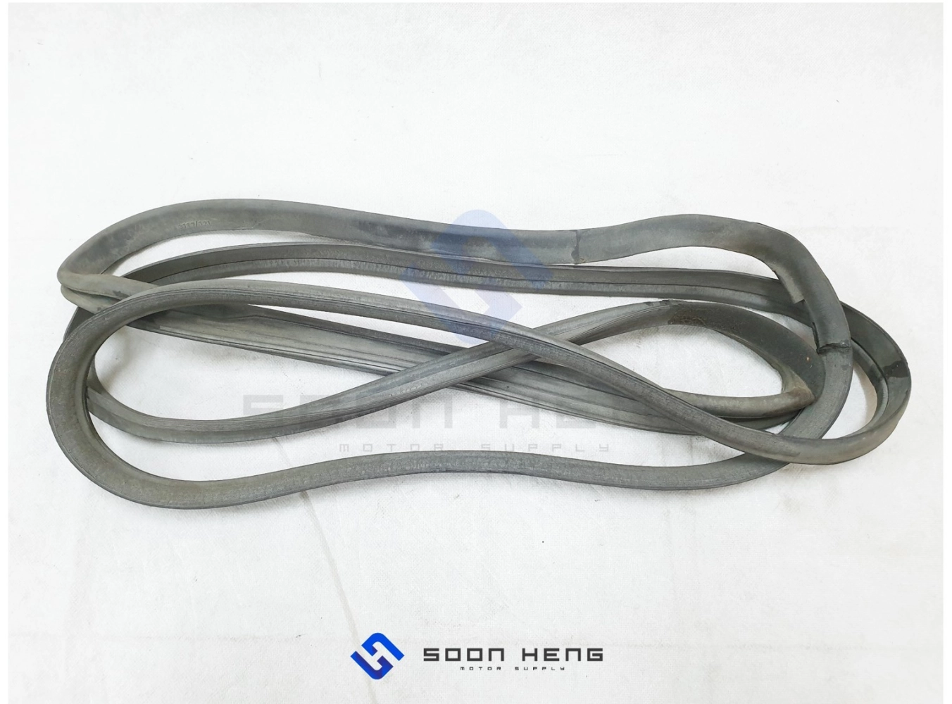 Mercedes-Benz W116 - Rear Left Door Rubber Seal/ Weatherstrip (Lemforder)