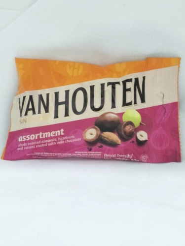 VAN HOUTEN ASSORTMENT MILK CHOCOLATE  80G