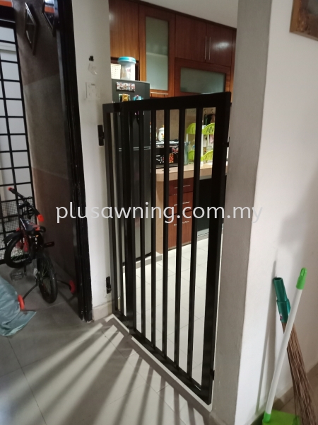 SMALL GATE @Bayu Tasik 2 Condominium, Bandar Sri Permaisuri, KUALA LUMPUR Gate Selangor, Malaysia, Kuala Lumpur (KL), Cheras Contractor, Service | Plus Awning & Iron Sdn Bhd