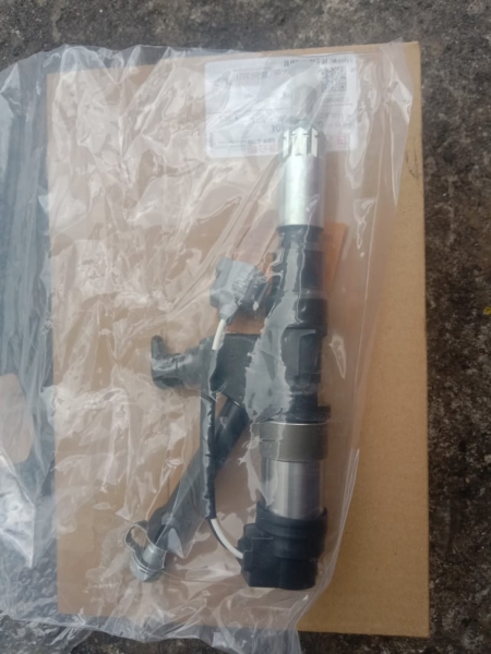  HINO P11C NOZZLE NEW HINO Lorry Spare Parts Selangor, Malaysia, Kuala Lumpur (KL), Rawang Supplier, Suppliers, Supply, Supplies | Yik Long Auto Enterprise