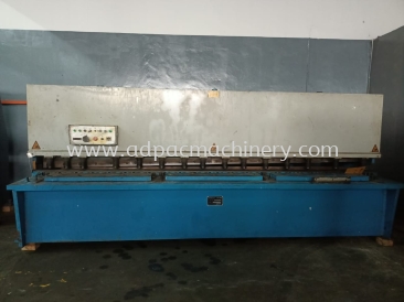 Used Hydraulic 4 meter Shearing Machine / Cutting Machine