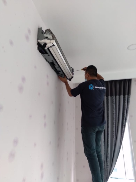 Pandan Perdana Aircond Wall Mounted Full Chemical Cleaning Service  Pandan Perdana ǽʽϴ ϴװ    Services | QQ Aircond Service Sdn Bhd