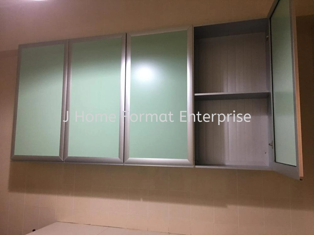 Aluminium Kitchen Cabinet