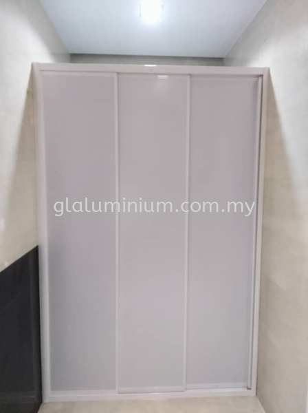 aluminium shower sliding door (powder coated white + aluminium composite panel White) @bukit Jalil  shower aluminium + pvc Selangor, Malaysia, Kuala Lumpur (KL), Cheras Supplier, Installation, Supply, Supplies | GL GLASS & ALUMINIUM TRADING