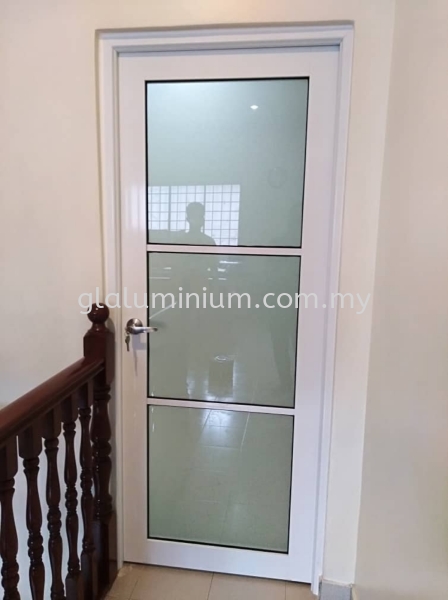 powder coating white + 5mm Frosted glass @Jalan Bukit Midah, Taman Midah, Cheras  Aluminium swing doors Selangor, Malaysia, Kuala Lumpur (KL), Cheras Supplier, Installation, Supply, Supplies | GL GLASS & ALUMINIUM TRADING