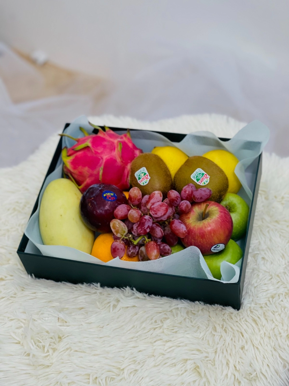 Rainbow Fruits Box 