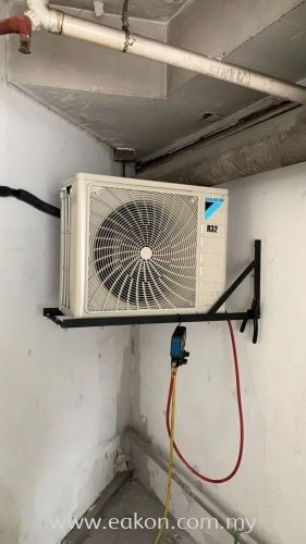 Install aircond