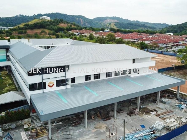  Sekolah Hillside Labu Seremban Roof Covering Melaka, Malaysia Services | JEK HUNG METAL ROOFING SDN BHD