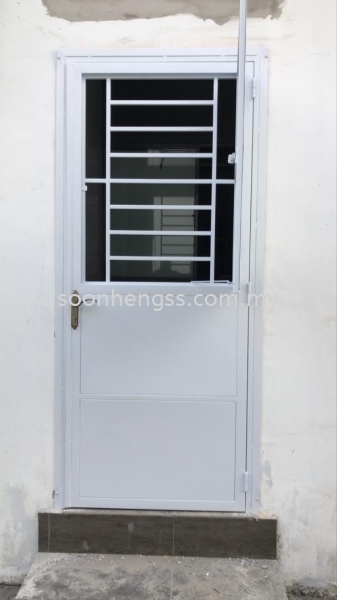  SINGLE DOOR METAL WORKS Johor Bahru (JB), Skudai, Malaysia Contractor, Manufacturer, Supplier, Supply | Soon Heng Stainless Steel & Renovation Works Sdn Bhd