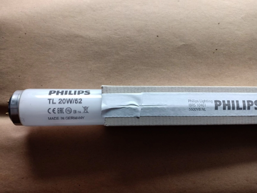PHILIPS TL 20W 59V 318LM G13 PHOTOTHERAPY LAMP