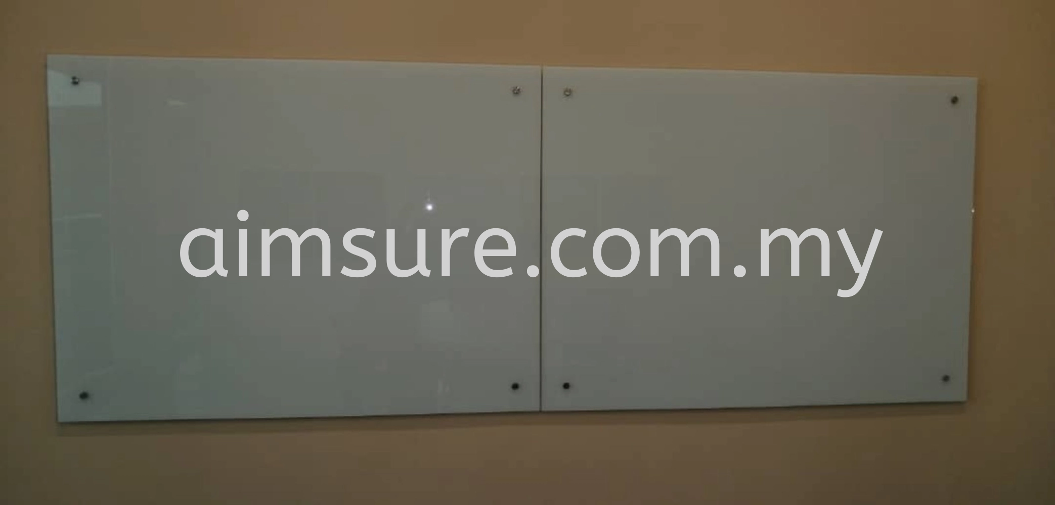 Tempered Glass Writing Board with nuts