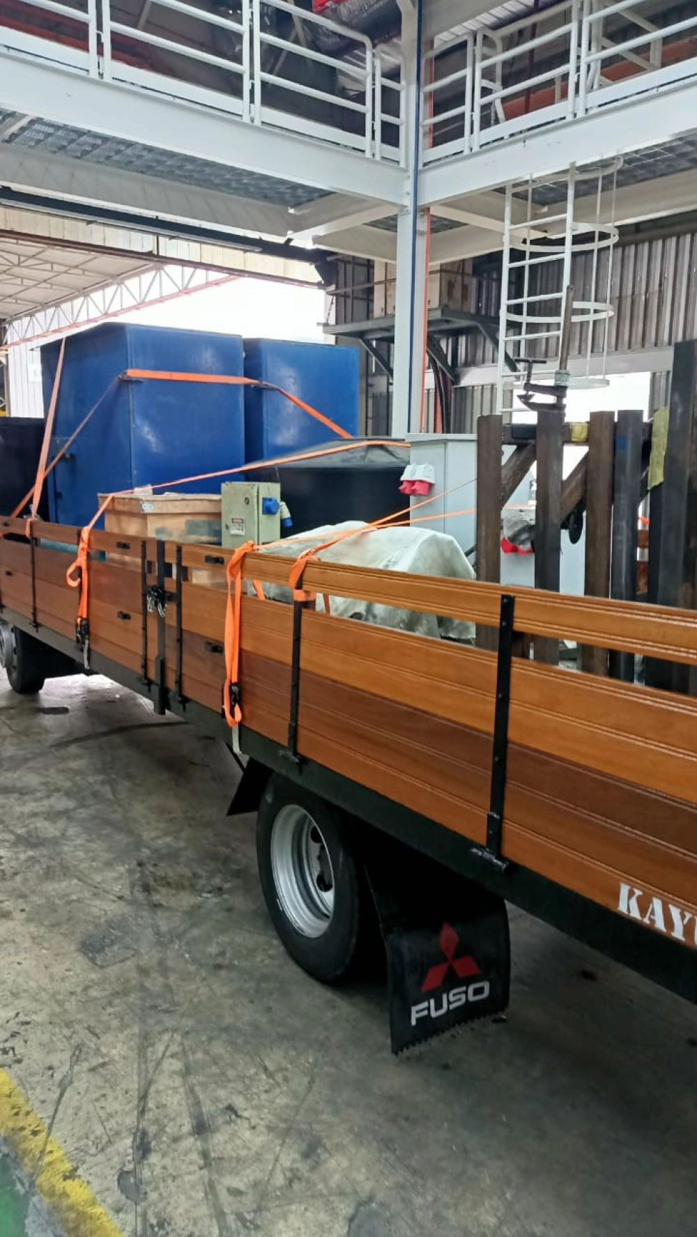 Material, Tool & Equipment Transportation Delivery Services Industrial ...