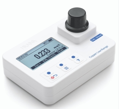 HI97747 Copper Low Range Portable Photometer: Range 0.000 to 1.500 mg/L - meter only