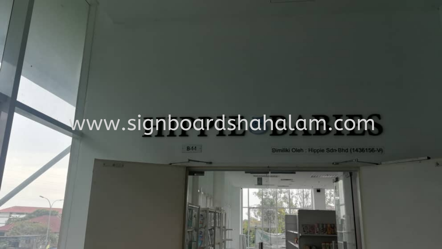 Hippie Sdn Bhd Klang - 3D Box Up Lettering Or Logo