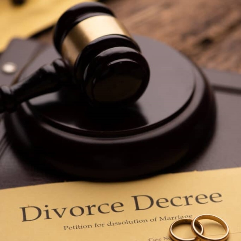 Divorce Child Custody Alimony Division of Matrimonial Asset Adultery Claim 離婚 孩子撫養 贍養費 婚姻資產分配 通奸訴訟