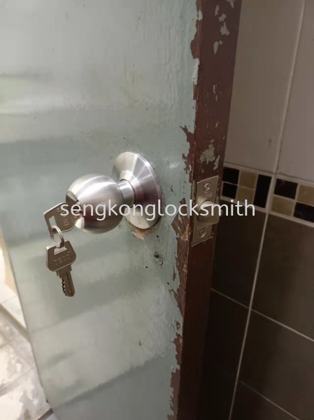 door lock replacement Our Door Service Selangor, Malaysia, Kuala Lumpur (KL), Puchong Supplier, Suppliers, Supply, Supplies | Seng Kong Locksmith Enterprise