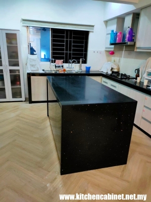 Kitchen Island with 4G cabinet, Jalan Kemuning Indah Shah Alam