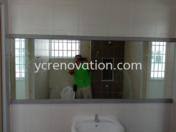 Wall Mirror WASHROOM DESIGN CUSTOMIZE FURNITURE Johor Bahru (JB), Kota Tinggi, Malaysia Services | Yi Cheng Furniture Interior Design