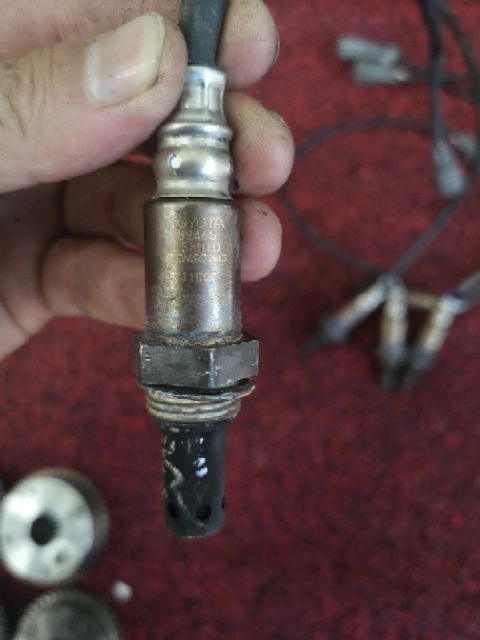 Toyota O2 Oxgen Sensor for 2AZ, 1AZ. Estima, camry