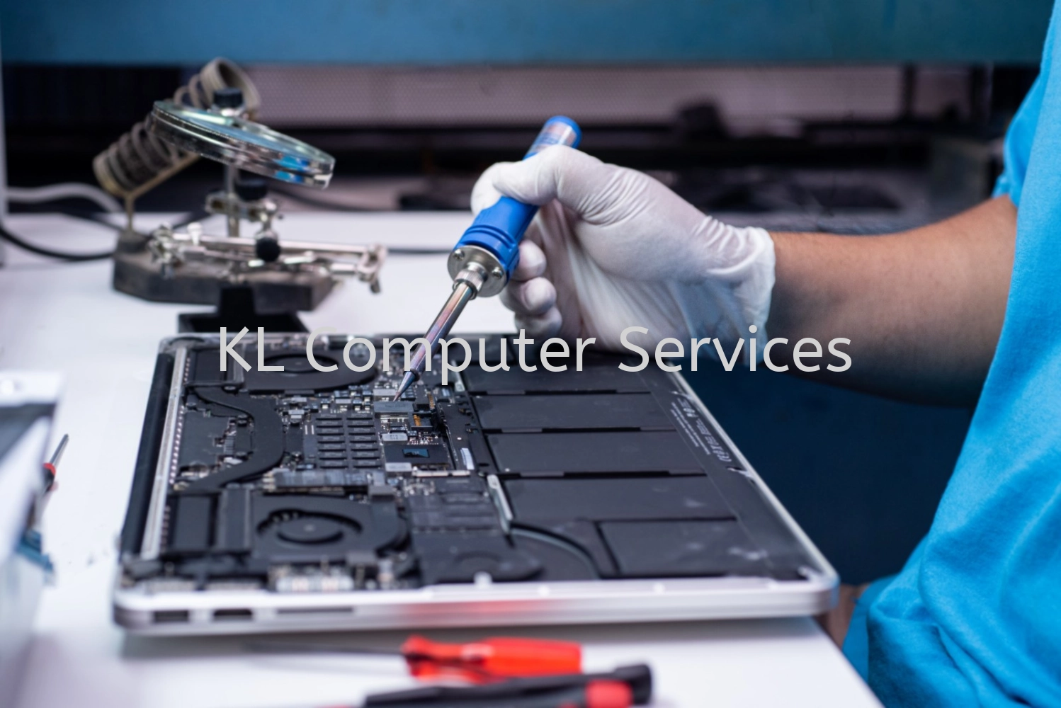 MACBOOK REPAIR SERVICES