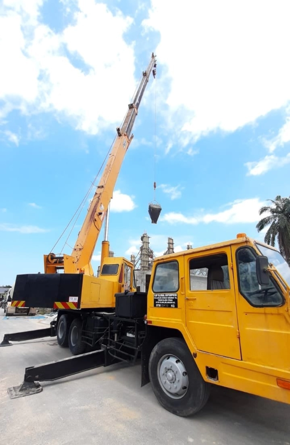 Crane Rental Damansara