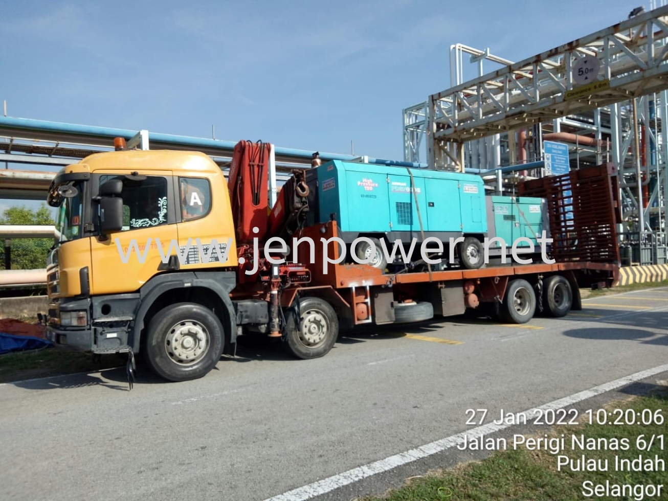 Lorry Crane Rental For Lifting Air Compressor