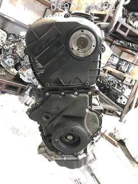 AUDI A4B8 1.8 CDH engine