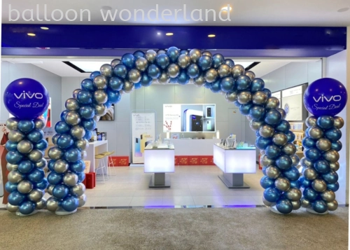 Chrome Balloon Arch & Column Set