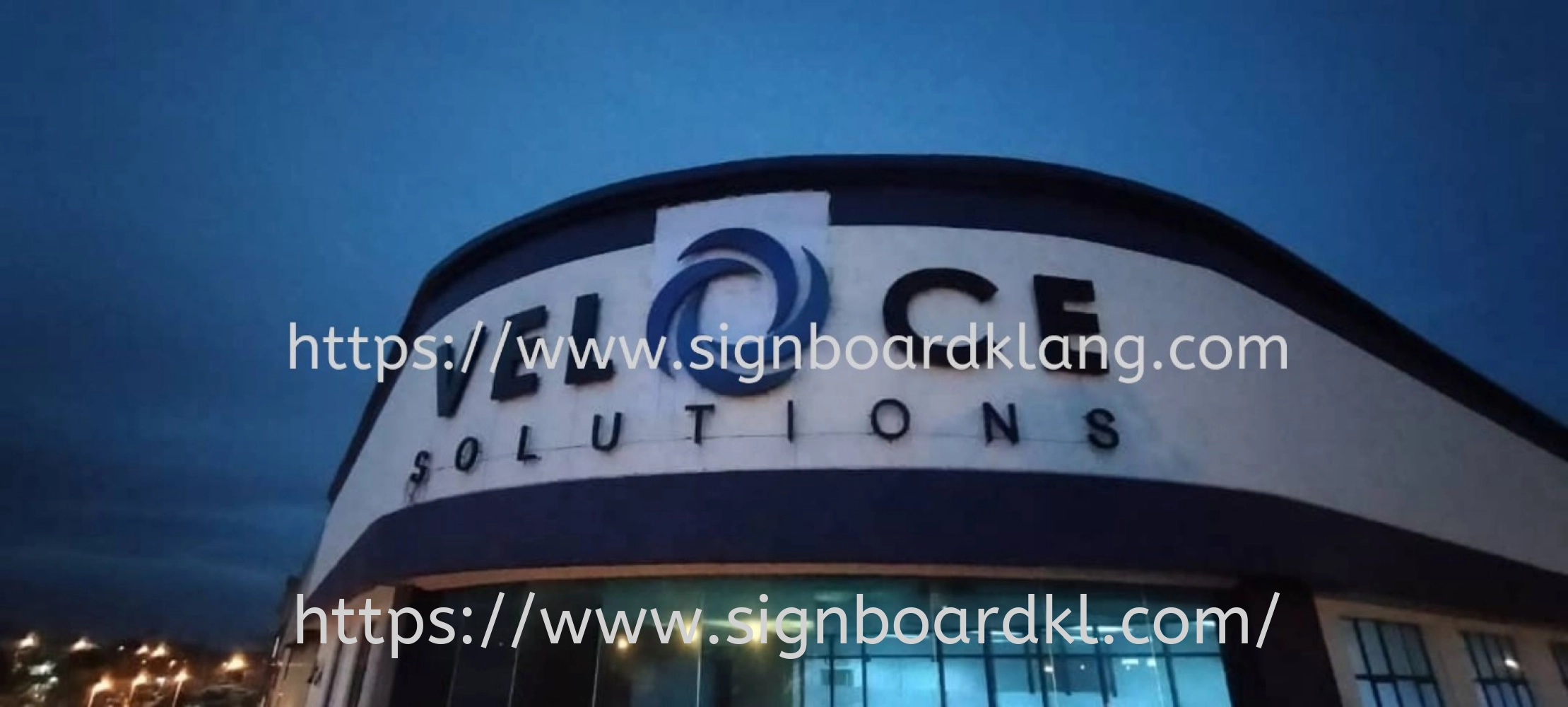 EG BOX UP SIGNBOARD