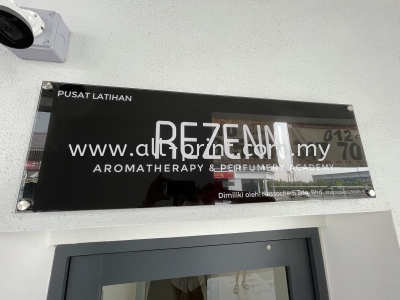 Rezenn Eco Ardance - Acrylic Signage