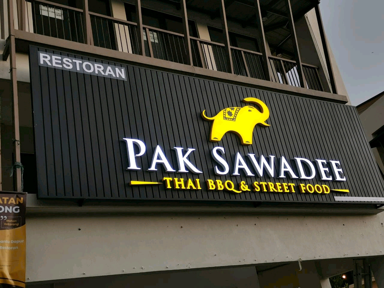 PAK SAWADEE ALUMINIUM PANEL 3D LED BOX UP SIGNAGE 