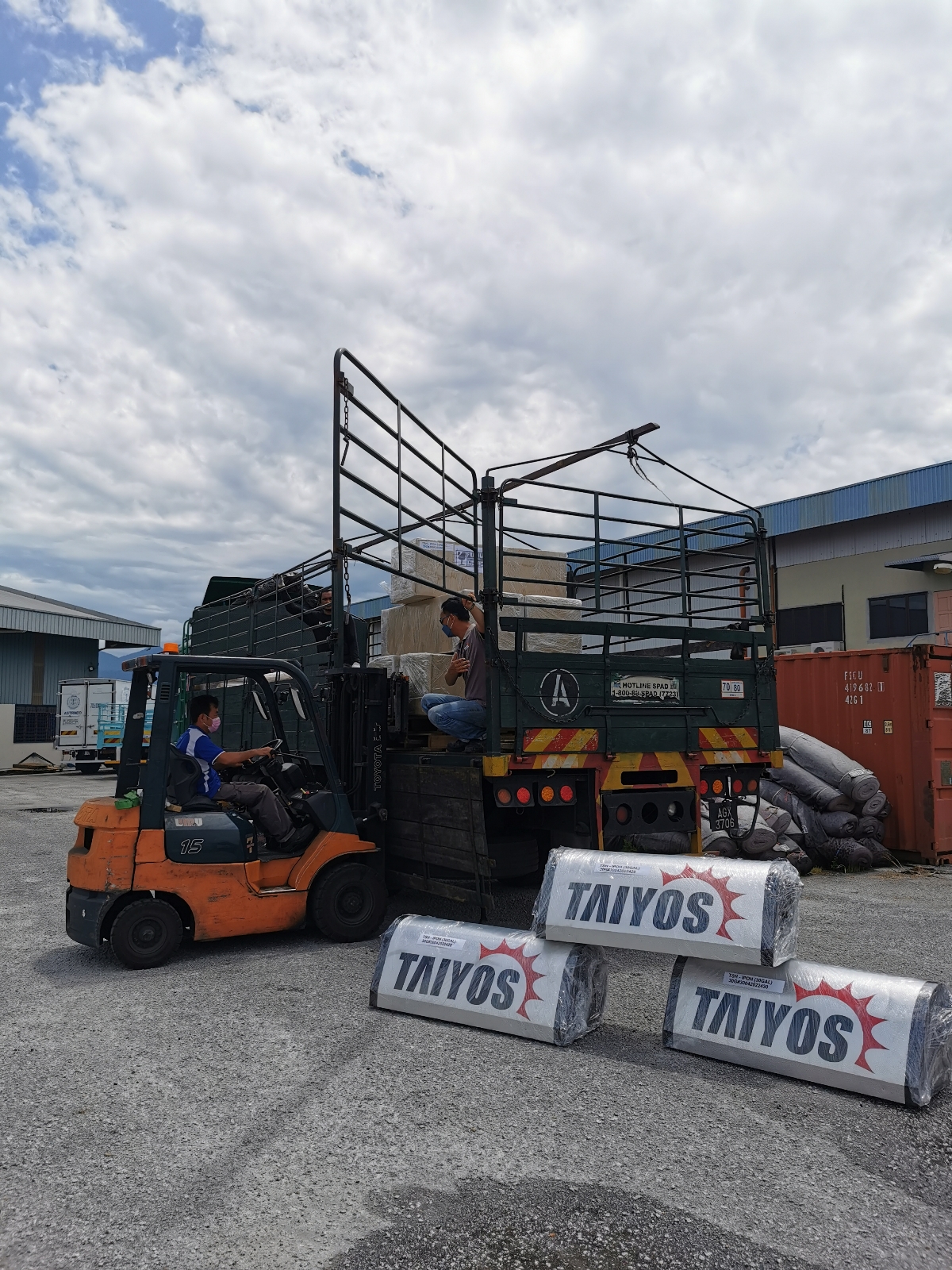 Export Papua New Guinea TAIYOS SOLAR Hot Water System
